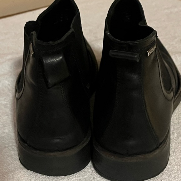 Nordstrom Chelsea Black Waterproof Boots Sz 9 1/2 - Picture 5 of 13